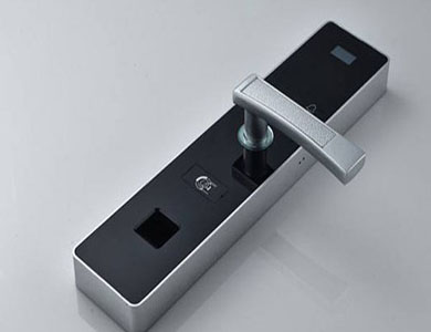 华宁24小时上门开锁公司